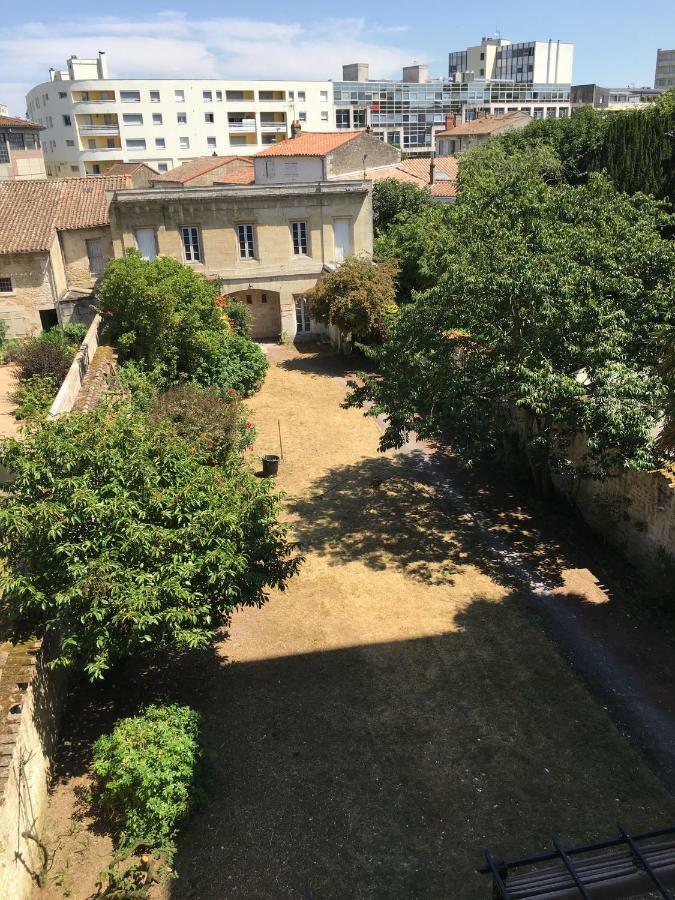 Le Galaxy Centre La Breche Wifi Calme Vue Jardin Niort Exterior foto